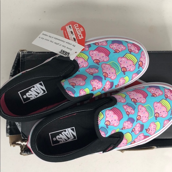 Vans Other - Vans Cupcake Slip On Sneakers Size 3 Youth